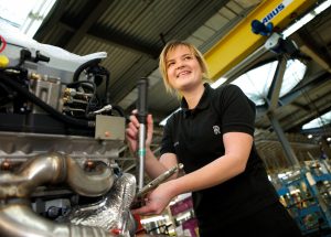 /Users/Kat_Hawke/Dropbox/1A. EBW :: RGR/website/Press Kits/RR_Apprentice/P90247812-highRes.jpg