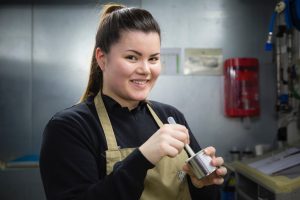 /Users/Kat_Hawke/Dropbox/1A. EBW :: RGR/website/Press Kits/RR_Apprentice/P90247809-highRes.jpg